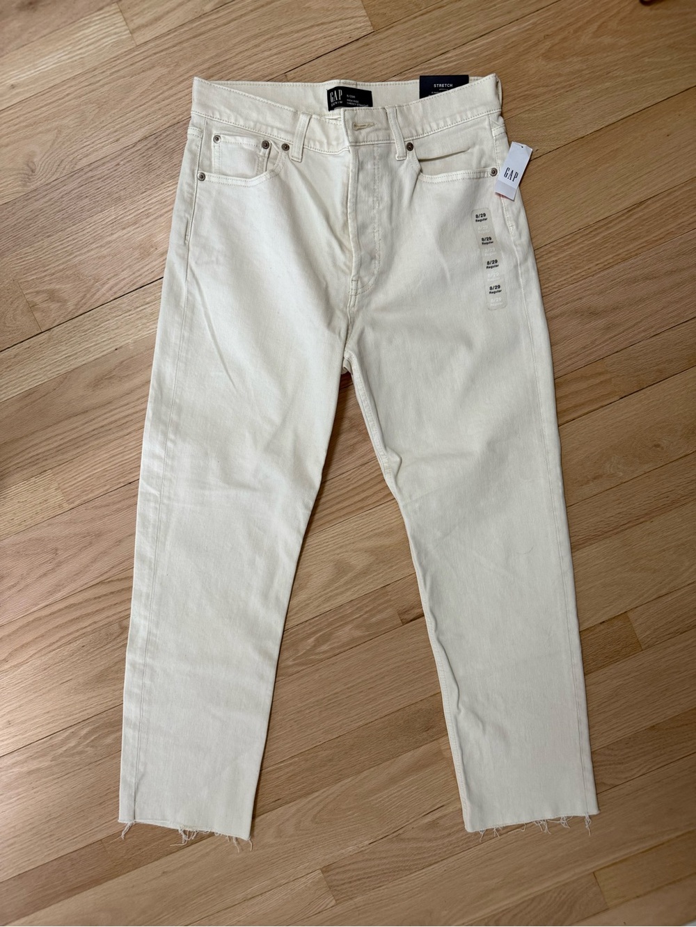 NWT Gap high rise cheeky straight Off-White stretch jeans